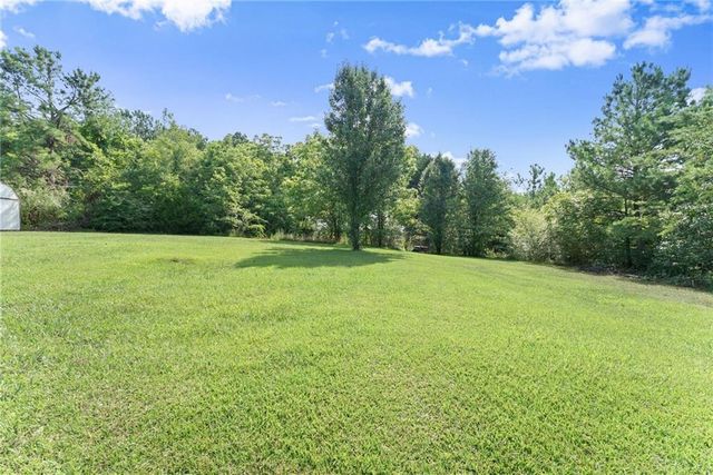 83 Ash Wood Lane, Cleveland, GA 30528