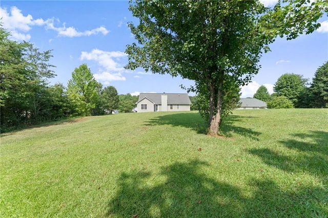 83 Ash Wood Lane, Cleveland, GA 30528