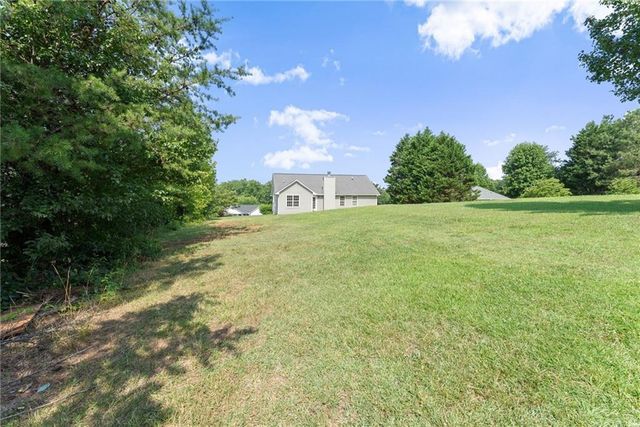 83 Ash Wood Lane, Cleveland, GA 30528