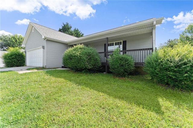 83 Ash Wood Lane, Cleveland, GA 30528