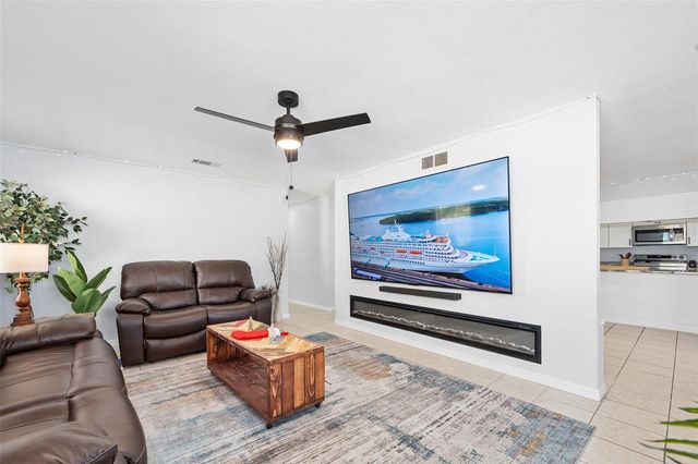 538 GERTRUDE LANE, South Daytona, FL 32119