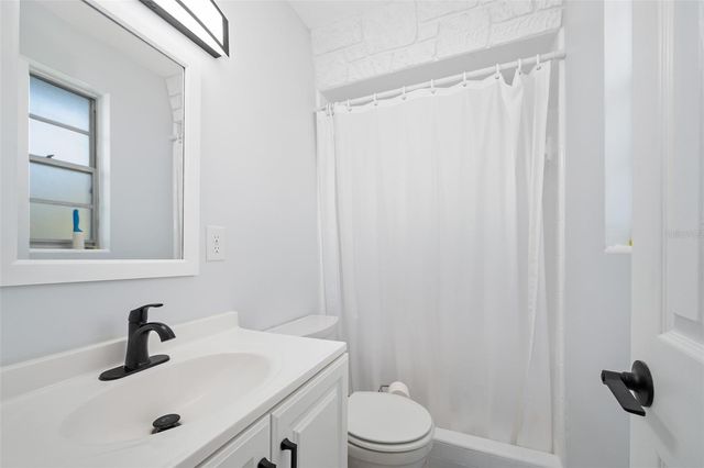 538 GERTRUDE LANE, South Daytona, FL 32119