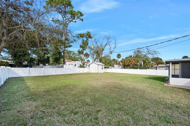 538 GERTRUDE LANE, South Daytona, FL 32119