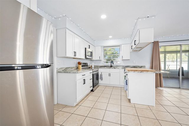 538 GERTRUDE LANE, South Daytona, FL 32119