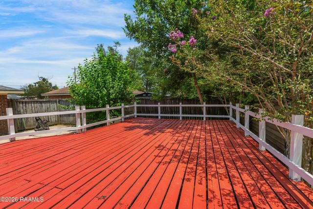 941 Begnaud Street, Breaux Bridge, LA 70517
