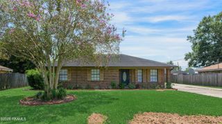 941 Begnaud Street, Breaux Bridge, LA 70517