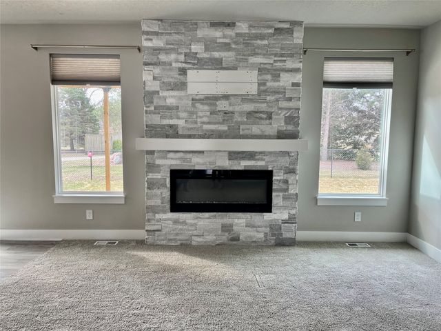 5611 Leyden Avenue, Des Moines, IA 50317