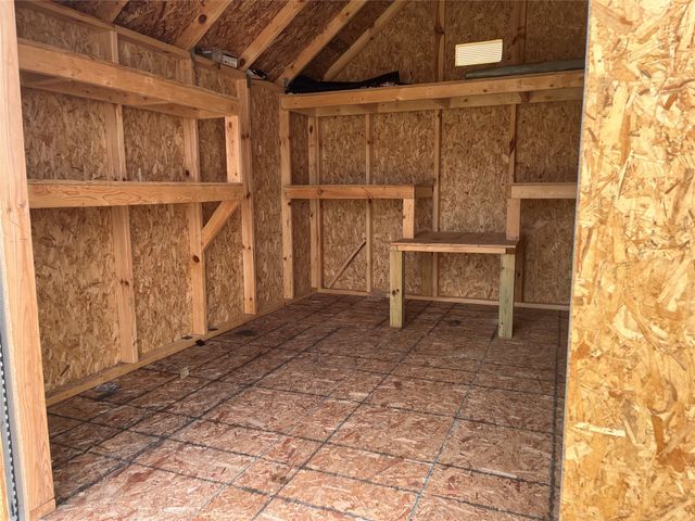 5611 Leyden Avenue, Des Moines, IA 50317