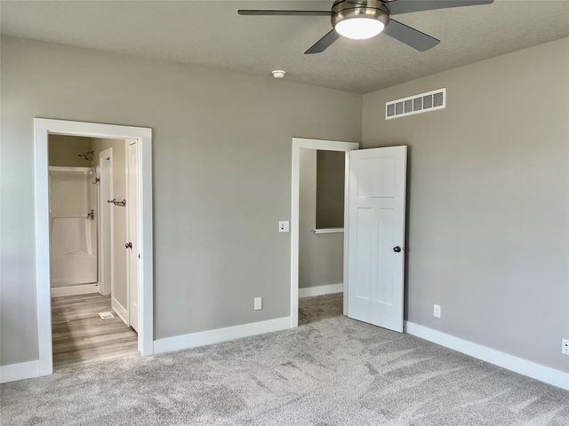 5611 Leyden Avenue, Des Moines, IA 50317