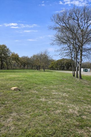 6624 Oak Crest Drive W, Forest Hill, TX 76140