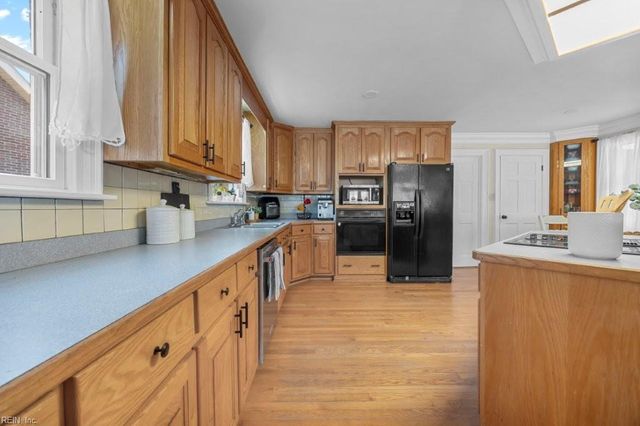 5224 Rolleston DR, Virginia Beach, VA 23464