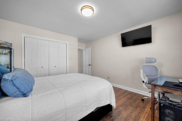 5224 Rolleston DR, Virginia Beach, VA 23464