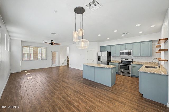 240 W JUNIPER Avenue 1140, Gilbert, AZ 85233
