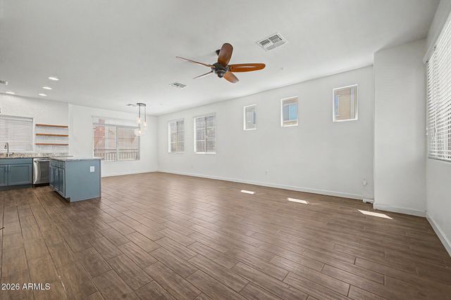 240 W JUNIPER Avenue 1140, Gilbert, AZ 85233