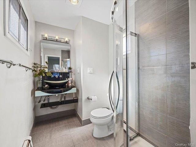 844 Flanders Drive, Valley Stream, NY 11581