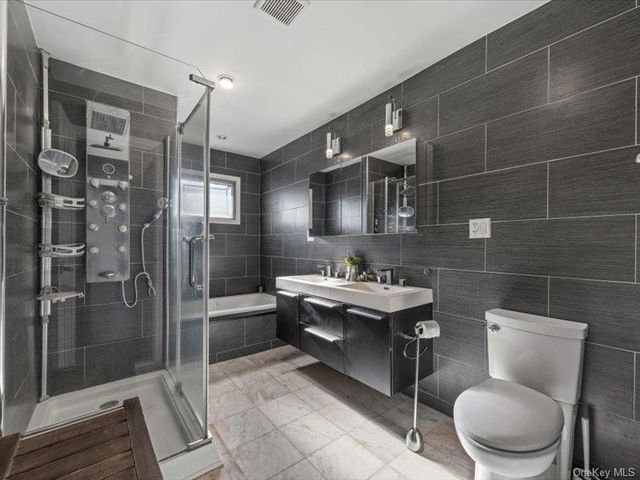 844 Flanders Drive, Valley Stream, NY 11581