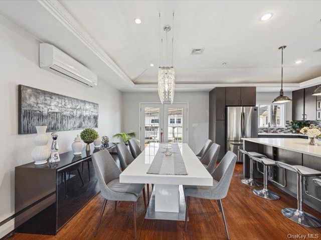 844 Flanders Drive, Valley Stream, NY 11581