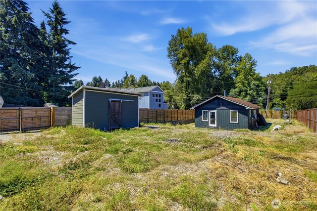 11410 8th Avenue S, Burien, WA 98168
