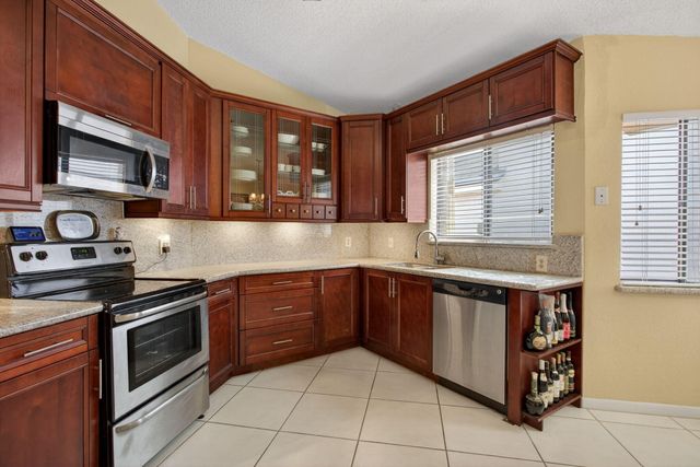1960 NW 34th Avenue, Coconut Creek, FL 33066