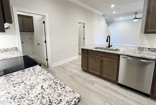 6605 Ashby Way, Orange, TX 77630