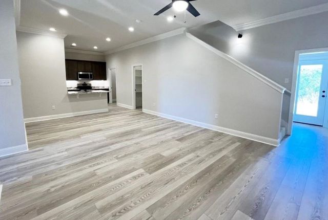 6605 Ashby Way, Orange, TX 77630