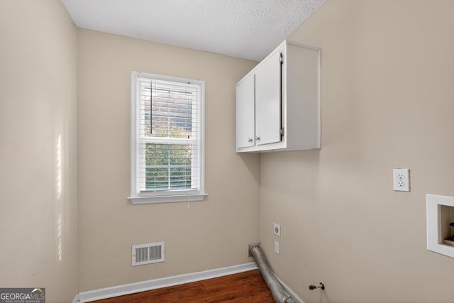 1471 Crooked Tree Circle, Stone Mountain, GA 30088