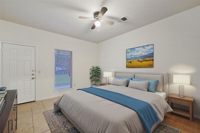 5502 Finch Street B, Houston, TX 77028