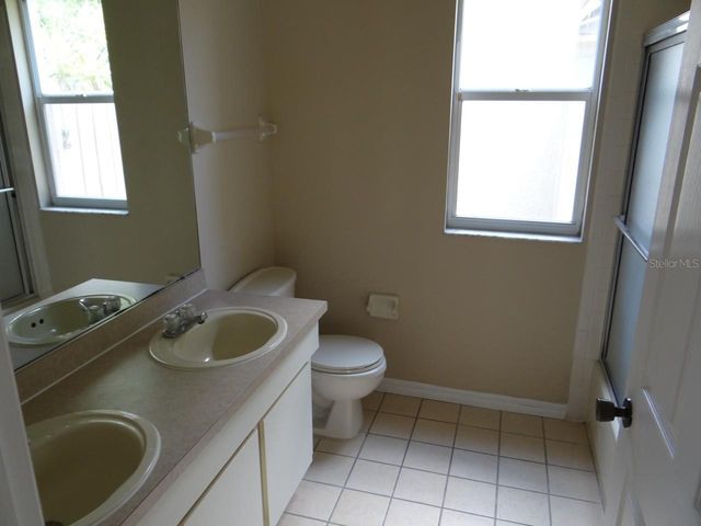 17712 HAMPSHIRE OAK DRIVE, Tampa, FL 33647