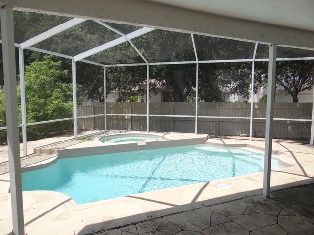 17712 HAMPSHIRE OAK DRIVE, Tampa, FL 33647