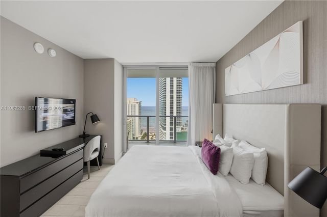 4010 S Ocean Drive R2005, Hollywood, FL 33019