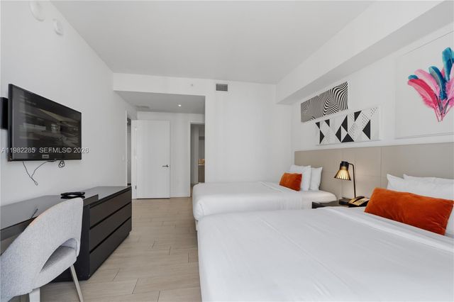 4010 S Ocean Drive R2005, Hollywood, FL 33019