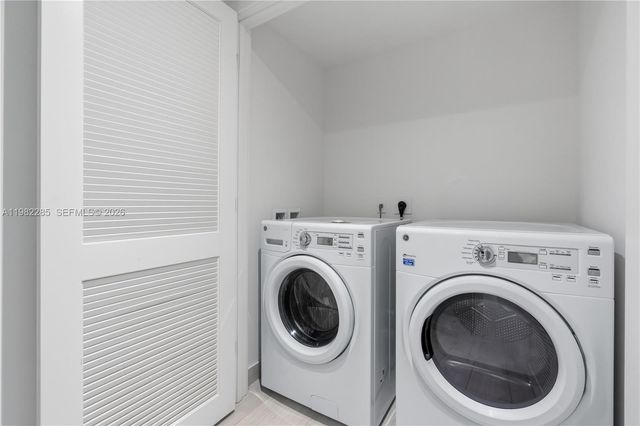 4010 S Ocean Drive R2005, Hollywood, FL 33019