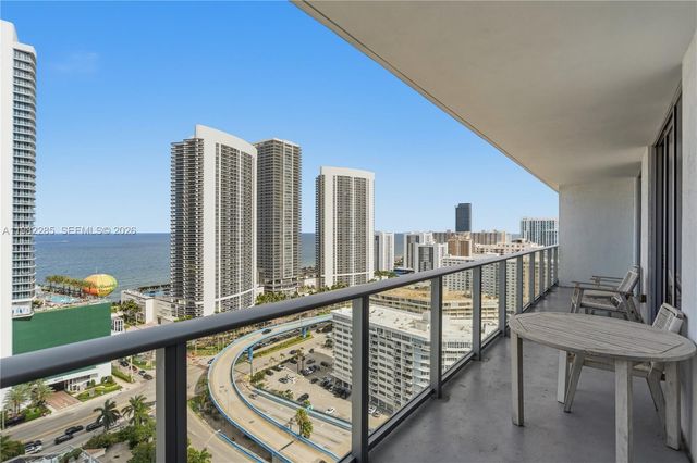 4010 S Ocean Drive R2005, Hollywood, FL 33019