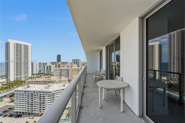 4010 S Ocean Drive R2005, Hollywood, FL 33019
