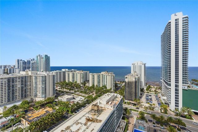 4010 S Ocean Drive R2005, Hollywood, FL 33019
