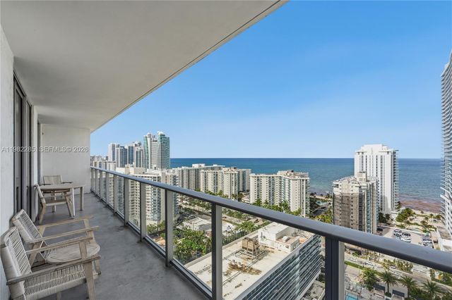 4010 S Ocean Drive R2005, Hollywood, FL 33019