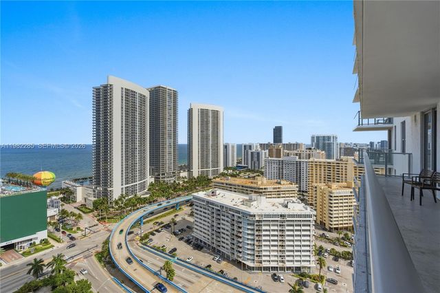 4010 S Ocean Drive R2005, Hollywood, FL 33019