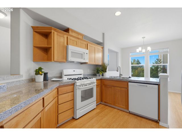 10217 Nw JACK Ln 91, Portland, OR 97229