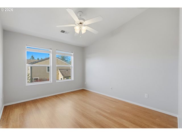 10217 Nw JACK Ln 91, Portland, OR 97229