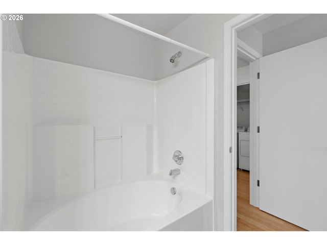 10217 Nw JACK Ln 91, Portland, OR 97229