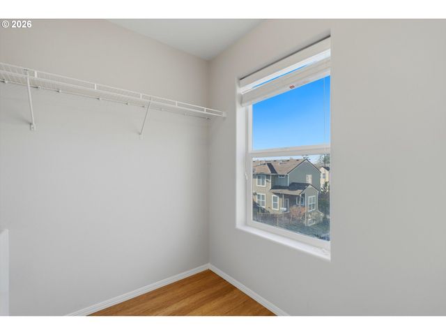 10217 Nw JACK Ln 91, Portland, OR 97229