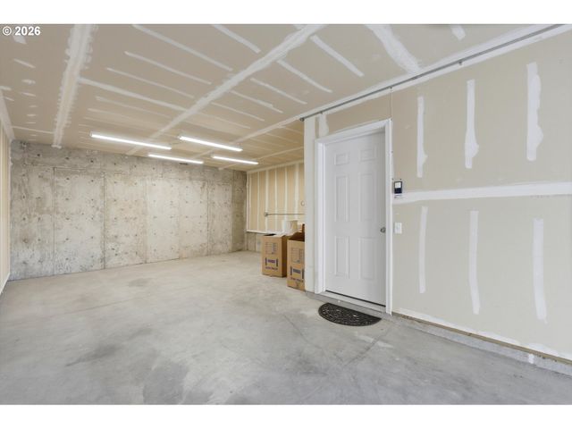 10217 Nw JACK Ln 91, Portland, OR 97229
