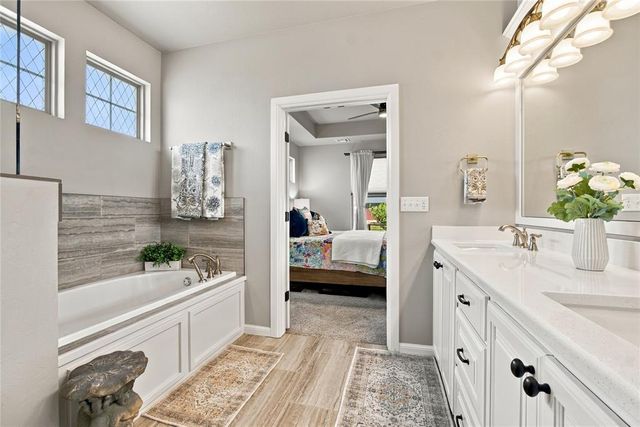 995 Bivium Circle, Newcastle, OK 73065