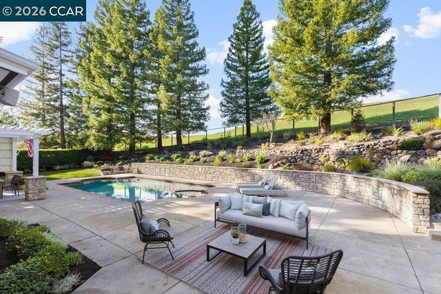 10 10 Crownridge Dr, Danville, CA 94506