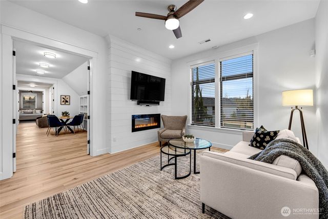 3439 NW McMaster Drive, Camas, WA 98607