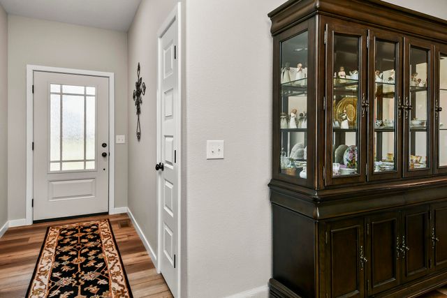 2841 E Bradford Street, Republic, MO 65738