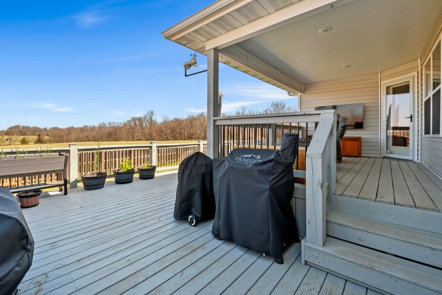 2841 E Bradford Street, Republic, MO 65738