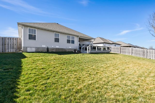 2841 E Bradford Street, Republic, MO 65738