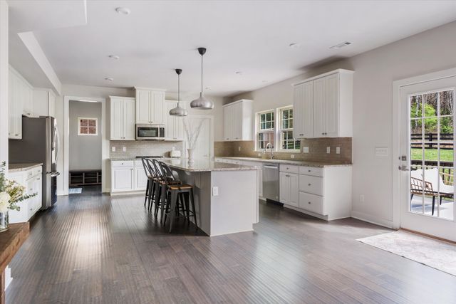 9263 Stepping Stone Dr, Franklin, TN 37067
