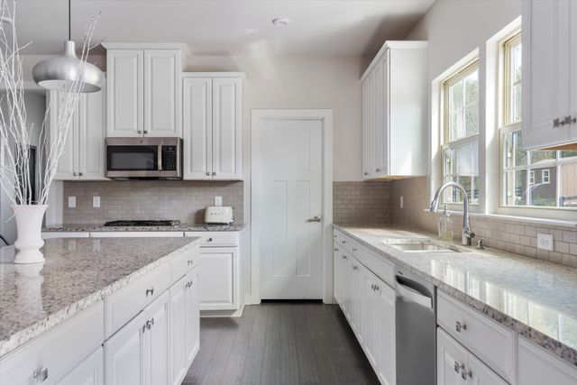 9263 Stepping Stone Dr, Franklin, TN 37067